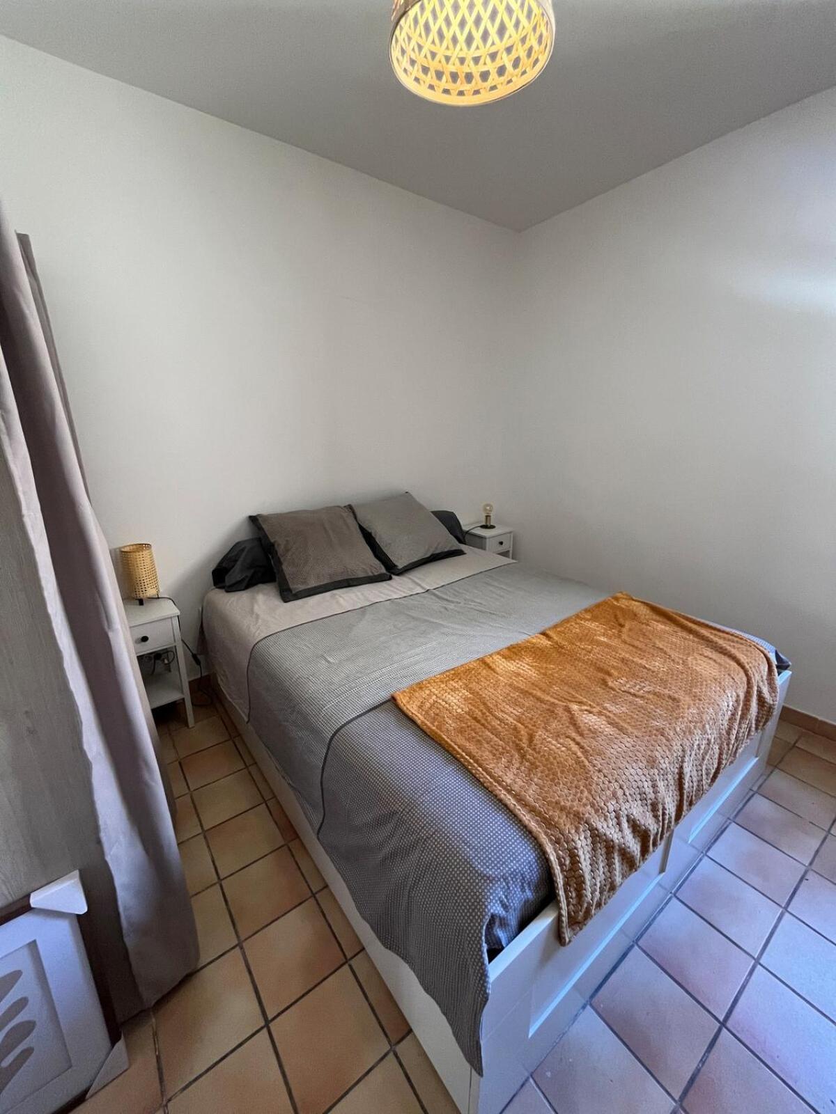 Appartement Renove A 5min De La Comedie - Clim - 4 Personnes *